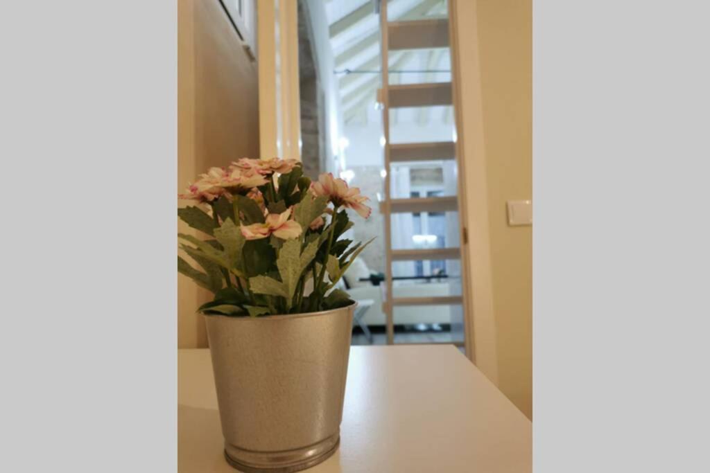 Apartamento La Teja Apartment Carmona  Bagian luar foto