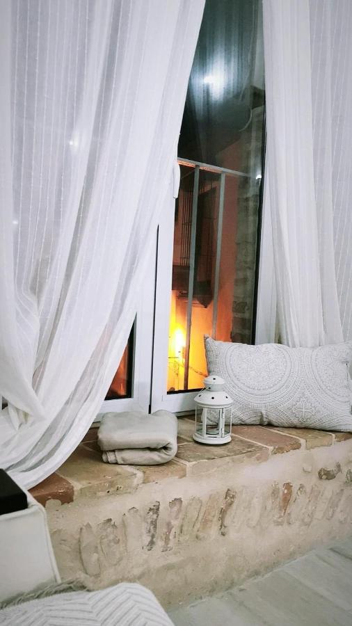 Apartamento La Teja Apartment Carmona  Bagian luar foto